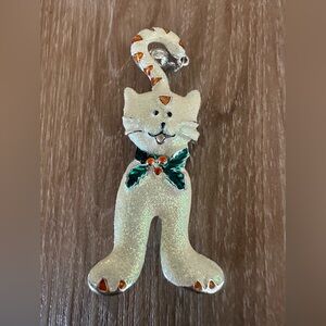 Vintage Kitty Christmas Brooch